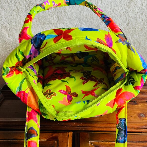 BAGGU x Jessica Williams Puffy Mini Tote, Butterfly Print - Picture 4 of 6